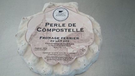 Rappel de six fromages au lait cru (&copy; Le GAEC La Ferme Chapuis)