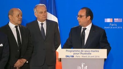 Contrat remporté par DCNS en Australie, pour Hollande, "nous sommes qu'au début du processus"