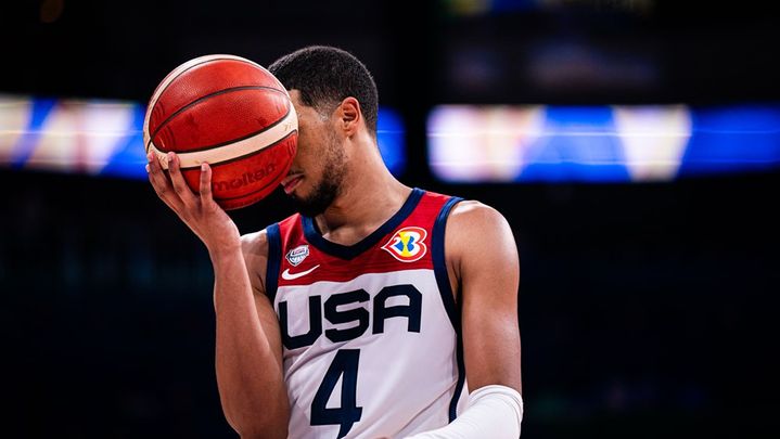 La déception de l'Américain Tyrese Haliburton contre le Canada lors de la Coupe du monde, à Manille (Philippines), le 10 septembre 2023. (FIBA)