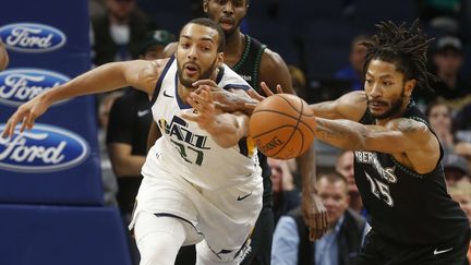 Derrick Rose (Minnesota) à la bagarre avec Rudy Gobert (Utah) (JIM MONE/AP/SIPA / AP)