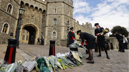 Mort du prince Philip : les Britanniques rendent hommage au duc d'Edimbourg