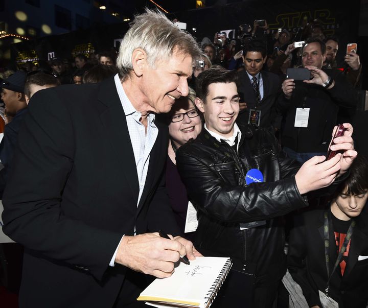 Harrison Ford acclamé par les fans.
 (Buckner/Variety/Shutter/SIPA)