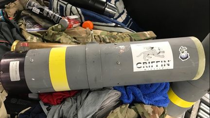 Un lance-missiles a été retrouvé dans la valise d'un Texan à l'aéroport international de Baltimore-Washington le 29 juillet 2019.&nbsp; (TWITTER)