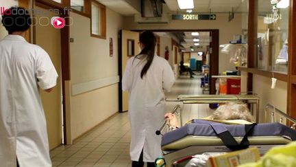 Pour 300 médecins, le plan santé "ne se donne pas les moyens de ses ambitions"