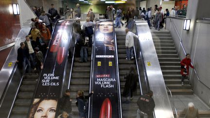 Dans le métro de Montréal (Québec, Canada), en 2006. (ANDREA PISTOLESI / AGF)