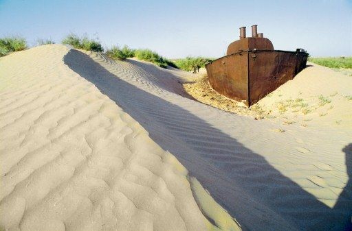 Le désert gagnant sur la mer d&#039;Aral (1994)
 (Igor Mikhalev / RIA NOVOSTI)