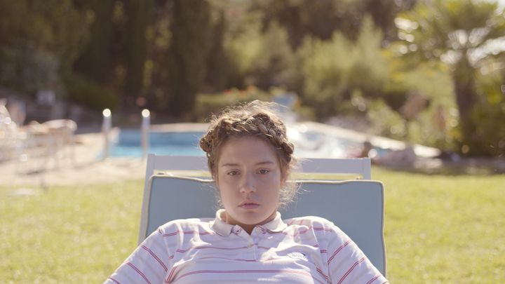 Adèle Exarchopoulos interprète Agnès dans "Mandibules" de Quentin Dupieux. (MEMENTO DISTRIBUTION)