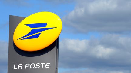 La Poste : les facteurs se diversifient face à la baisse du volume de courrier