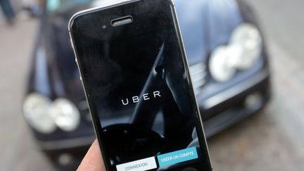 La branche française d'Uber a porté plainte, dimanche 18 décembre.&nbsp; (CHIBANE / MAXPPP)