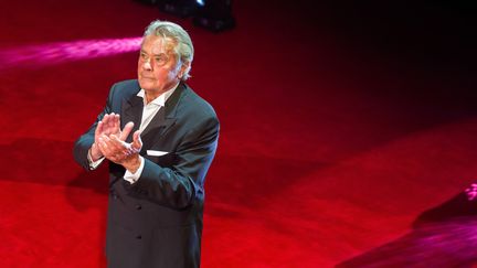 Alain Delon sera présent au 72e Festival de Cannes pour recevoir la Palme d'honneur.&nbsp; (STRINGER / AFP)