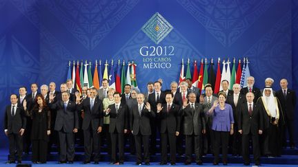 Photo de famille du G20 de Los Cabos (Mexique), le 18 juin 2012. (EDGARD GARRIDO / REUTERS)