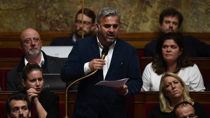 Le député La France Insoumise Alexis Corbière à l'Assemblée Nationale le 15 novembre 2022. (CHRISTOPHE ARCHAMBAULT / AFP)