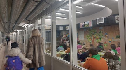 A classroom in the Kharkiv metro (Ukraine), February 2024 (VANESSA DESCOURAUX / RADIO FRANCE)