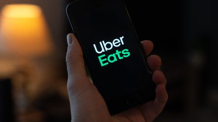 Deux hommes mis en examen pour avoir piraté la plateforme Uber Eats pour un préjudice estimé à 2,4 millions d'euros