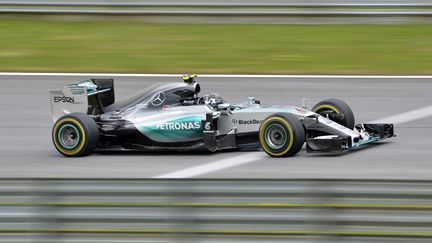 Nico Rosberg est à l'aise sur le circuit du Grand Prix d'Autriche (SAMUEL KUBANI / AFP)