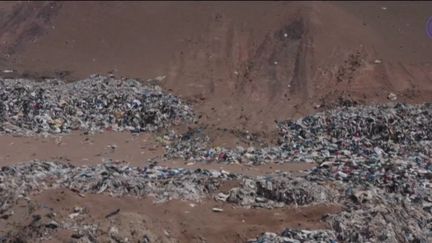 Chili : le désert d'Atacama, la décharge du monde