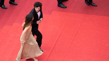 Les acteurs Anaïs Demoustier et Vincent Lacoste ont monté les marches pour le film "Le temps d'aimer" de Katell Quillévéré. Les deux acteurs se retrouvent peu de temps après avoir déjà collaboré dans "Fumer fait tousser" de Quentin Dupieux. Cette année, Anaïs Demoustier est aussi présidente du jury de la Caméra d'or, qui récompense un premier film au Festival de Cannes. (STEPHANE CARDINALE - CORBIS / CORBIS ENTERTAINMENT)