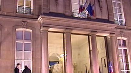 Des fenêtres du palais de l'Elysée (France 3)