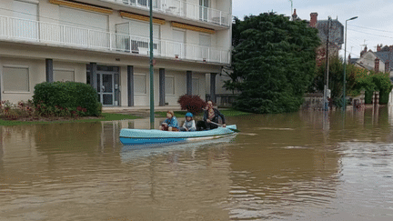 Intempéries : après les inondations, la décrue révèle l'ampleur des dégâts (France 2)