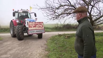 Les barrages des agriculteurs ont été levés, samedi 3 février. Nombre d’entre eux ont retrouvé leurs maisons et leurs fermes mais en prévoyant de poursuivre leur lutte lors du Salon de l’agriculture. (France 2)