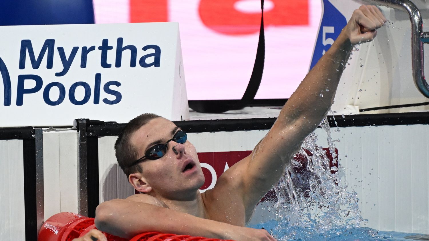 "Il en va de la crédibilité de notre sport" : le retour des nageurs russes et biélorusses scruté aux Mondiaux de natation à Budapest