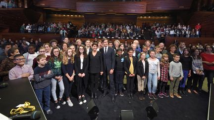 &nbsp; (Najat Vallaud-Belkacem, la ministre de l'Education, a participé avec Mathieu Gallet, PDG de Radio France à l'opération #maplanete de France Info © Radio France/ Christophe Abramowitz)