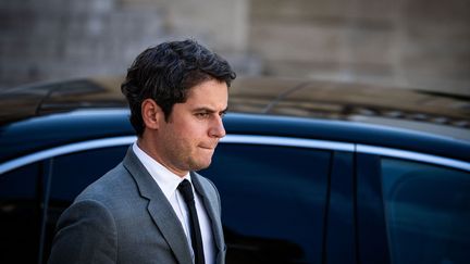 Le ministre délégué aux Comptes publics Gabriel Attal à Paris, le 23 juin 2023. (XOSE BOUZAS / HANS LUCAS / AFP)