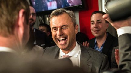  (Le candidat de l'extrême droite autrichienne, Norbert Hofer, en tête de la présidentielle autrichienne © maxPPP)