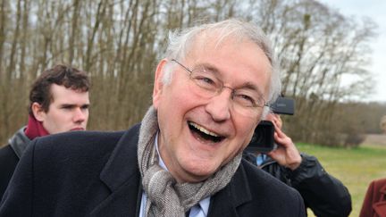 Jacques Cheminade, candidat &agrave; l'&eacute;lection pr&eacute;sidentielle, le 19 mars 2012 &agrave; Chevilly (Loiret). (ALAIN JOCARD / AFP)