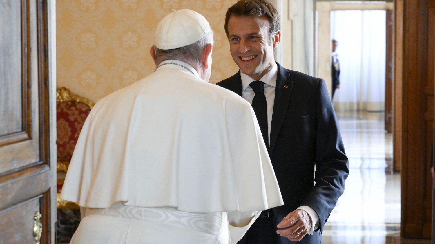 Emmanuel Macron Assistera à La Messe Qui Sera Célébrée Par Le Pape ...