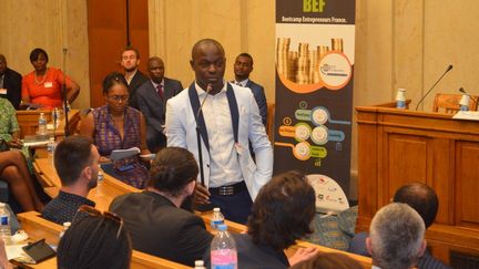 Le jeune entrepreneur franco-ivoirien Achille Aigbe, le 28 juin 2019 à l'Assemblée nationale, dans le cadre de la rencontre&nbsp;Diaspora Business meeting.&nbsp; (Jean-Marie Luviluka Diazabakana/EIC Corporation)