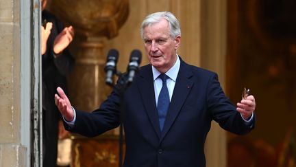 The new Prime Minister Michel Barnier at Matignon on September 5, 2024 (JULIEN MATTIA / LE PICTORIUM / MAXPPP)