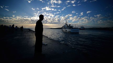 Dans le port de Lampedusa (Italie), le 25 octobre 2013. (FILIPPO MONTEFORTE / AFP)