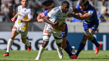 Judicaël Cancoriet lors de la défaite de La Rochelle contre les Stormers (20-21), le 16 décembre 2023. (GIANLUIGI GUERCIA / AFP)