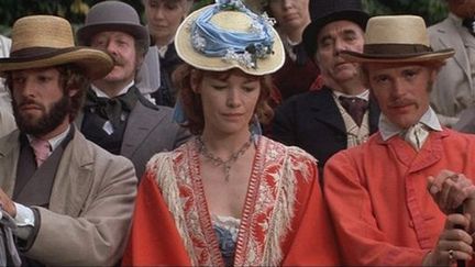 Richard Chamberlain, Glenda Jackson et Christopher Gable dans &quot;The Music Lovers&quot; de Ken Russell
 (MGM/BelAir Classiques)