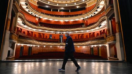 Le&nbsp;théâtre de la Sinne, à Mulhouse, en octobre 2020. (SEBASTIEN BOZON / AFP)