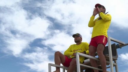 Landes :&nbsp;la fin de la surveillance des plages approche malgré une fréquentation encore&nbsp;forte (France 3)