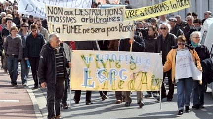 Manifestation à Fouras contre les destructions de maisons après la tempête Xynthia (10 avril 2010) (AFP / Xavier Léoty)