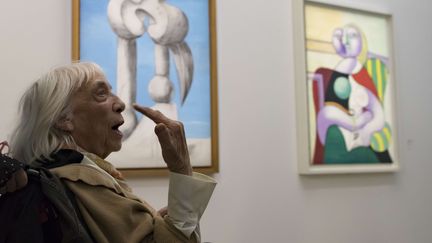 Maya Picasso, la fille du peintre, lors de l'inauguration de l'exposition "Picasso 1932, année érotique" au musée Picasso, le 8 octobre 2017&nbsp; (IAN LANGSDON/AP/SIPA / AP)