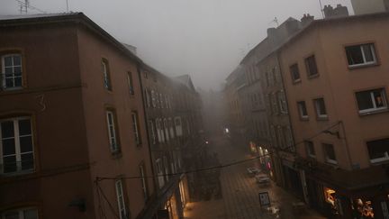 Les rues de Thionville, en Moselle, désertées par les habitants en raison des orages&nbsp;vendredi&nbsp;09 août&nbsp;2019. (JULIO PELAEZ / MAXPPP)