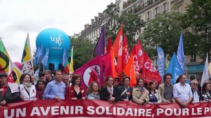 Législatives 2024 : les syndicats mettent la pression