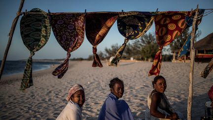 Les ONG s’inquiètent car la pêche fait vivre un demi-million de personnes. "Ils vont vivre de quoi ?", s'alarme Rijasoa Fanazava de l'organisation WWF à Madagascar.&nbsp; (MARCO LONGARI / AFP)