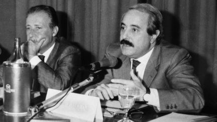 Paolo Borsellino (gauche) et Giovanni Falcone (droite) (ROPI / MAXPPP)