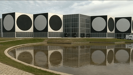 La Fondation Vasarely à Aix-en-provence, dans les Bouches-du-Rhône  
 (Capture d&#039;image France 3/Culturebox)