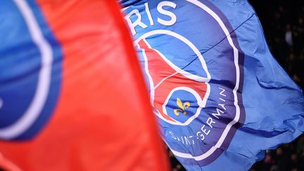 Un drapeau du PSG déployé lors d'un match du clau parisien face au Losc, le 2 novembre 2018, au Parc des Princes à Paris.&nbsp; (NurPhoto/AFP)