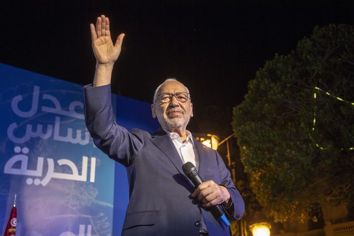 Le leader du parti d'inspiration islamiste Ennahdha, Rached Ghannouchi, candidat à Tunis, en campagne pour les législatives le 3 octobre 2019 (AFP - YASSINE GAIDI / ANADOLU AGENCY)