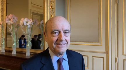 Le maire de Bordeaux Alain Juppé le 11 décembre 2018 dans sa mairie.&nbsp; (ALEXANDRE BARLOT / FRANCE-INFO)