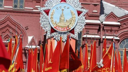 Répétition sur la place Rouge de Moscou, le 7 mai 2015, pour la parade russe de la Victoire du 9 mai 1945 sur l'Allemagne nazie. ( REUTERS/Grigory Dukor)