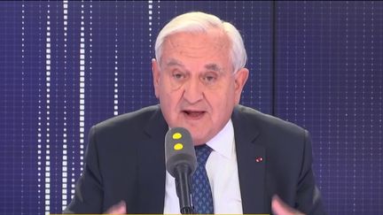 Jean-Pierre Raffarin, invité sur franceinfo jeudi 23 mai. (FRANCEINFO)