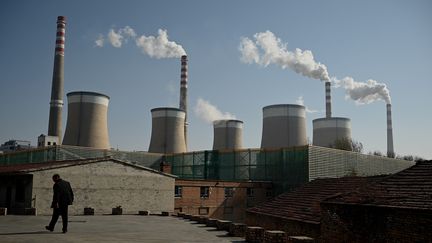 Une centrale à charbon de Datong, dans la province du Shanxi (Chine), le 4 novembre 2021. (NOEL CELIS / AFP)